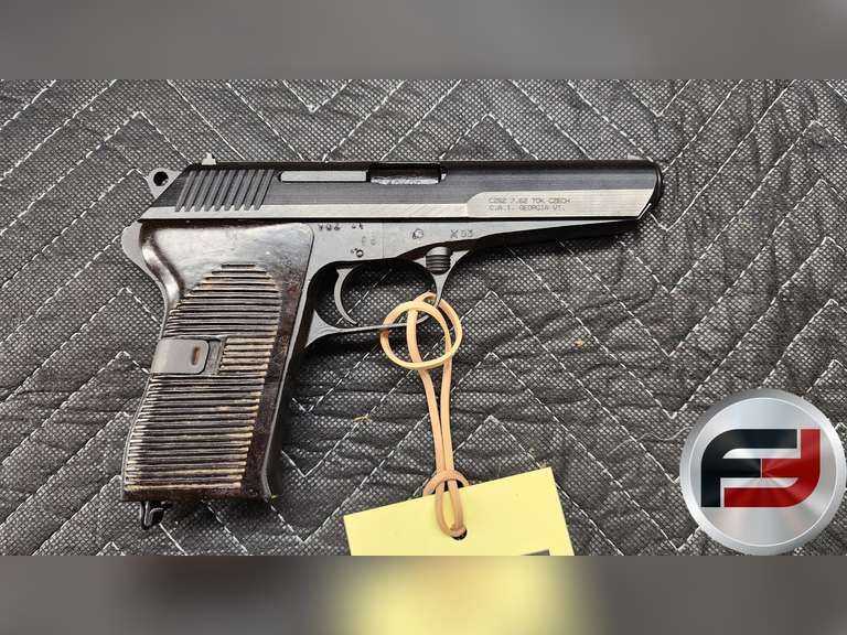 1953 CZECHOSLOVAKIAN MODEL CZ52 7.62X25 TOKAREV SN: E19492