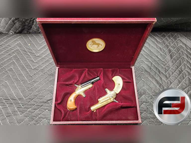 COLT MANUFACTURING LORD & LADY DERRINGER SET .22 SHORT SN: 4089LDR & 4090LDR