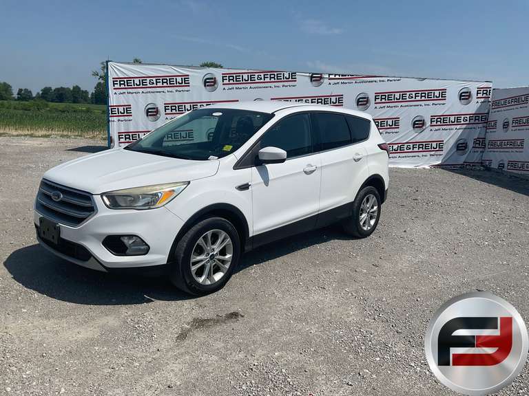 2017 FORD ESCAPE SE VIN: 1FMCU0G91HUC28837 FWD