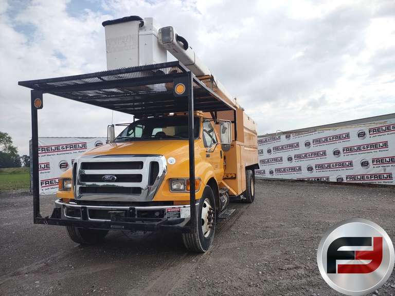 2013 FORD F-750 BUCKET TRUCK TEREX HI-RANGER XT55 VIN: 3FRNF7FB2DV796773