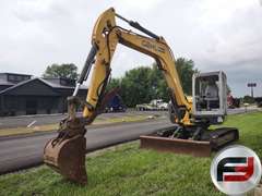 GEHL G8003RD HYDRAULIC EXCAVATOR SN: AH00690