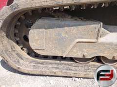 TAKEUCHI TL12V2 MULTI TERRAIN LOADER SN: 412001817