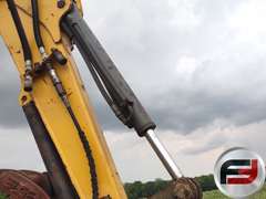 GEHL G8003RD HYDRAULIC EXCAVATOR SN: AH00690