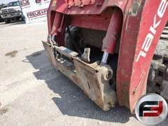 TAKEUCHI TL12V2 MULTI TERRAIN LOADER SN: 412001817