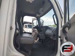 2008 FREIGHTLINER M2 SINGLE AXLE VAN TRUCK VIN: 1FVACWDT28HZ51899