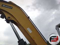 GEHL G8003RD HYDRAULIC EXCAVATOR SN: AH00690