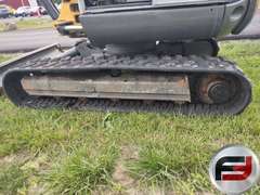 GEHL G8003RD HYDRAULIC EXCAVATOR SN: AH00690