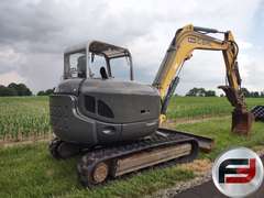 GEHL G8003RD HYDRAULIC EXCAVATOR SN: AH00690