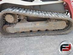 TAKEUCHI TL12V2 MULTI TERRAIN LOADER SN: 412001817