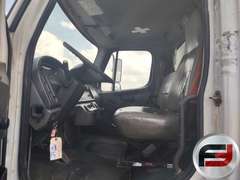 2008 FREIGHTLINER M2 SINGLE AXLE VAN TRUCK VIN: 1FVACWDT28HZ51899