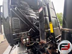 2023 INTERNATIONAL HX620 QUAD AXLE DUMP TRUCK VIN: 3HTPCTZT2PN357379