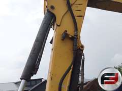 GEHL G8003RD HYDRAULIC EXCAVATOR SN: AH00690