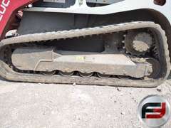 TAKEUCHI TL12V2 MULTI TERRAIN LOADER SN: 412001817