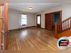 206 W WALL ST. ADVANCE, INDIANA 46102, EXPERIENCE THE CHARM