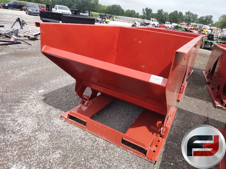 UNUSED STANDARD DUTY 2 CY CAPACITY DUMPING HOPPER