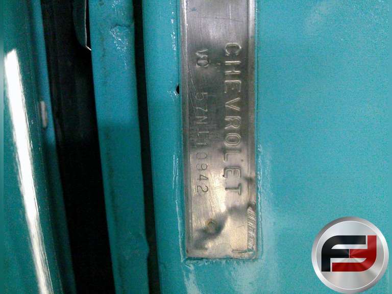 1957 CHEVROLET BELAIR VIN: VC57N110942 2 DOOR HARDTOP