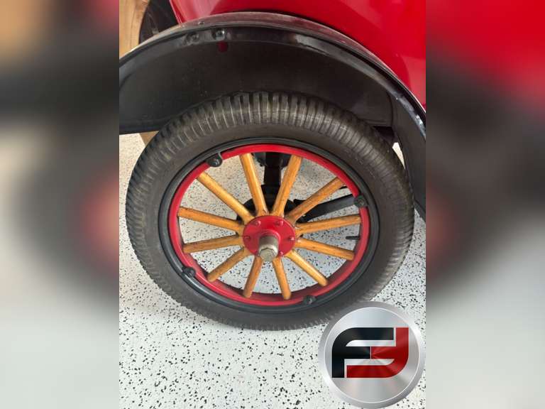 1921 FORD  MODEL T VIN: 4957257