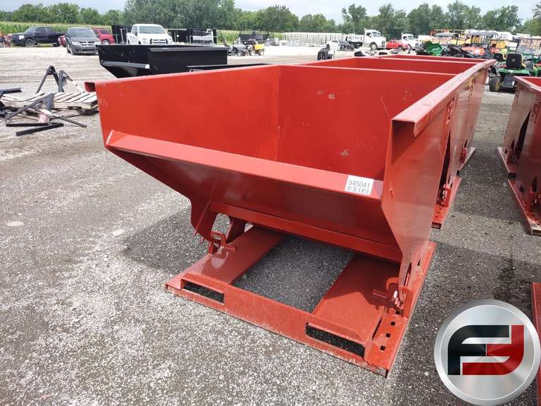 UNUSED STANDARD DUTY 2 CY CAPACITY DUMPING HOPPER
