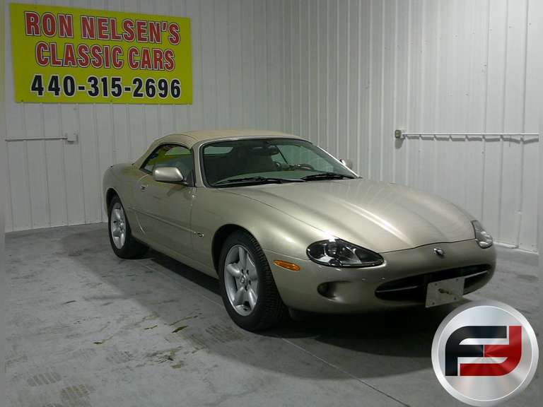 1997 JAGUAR XK8 VIN: SAJGX2740VC007021 CONVERTIBLE