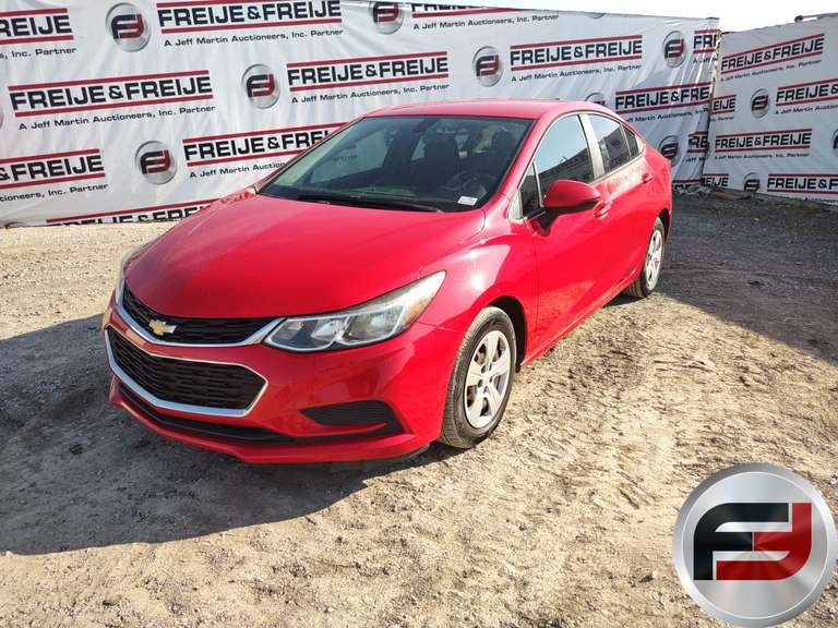2018 CHEVROLET CRUZE VIN: 1G1BC5SM1J7101580 FWD