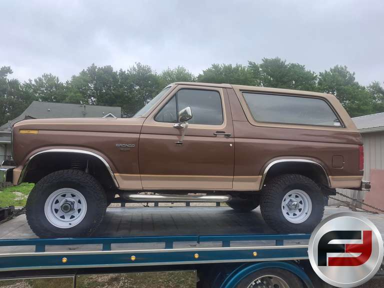 1984 FORD BRONCO VIN: 1FMEU15F8ELA15604