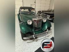 1954 MG TD VIN: TD 8827 ROADSTER