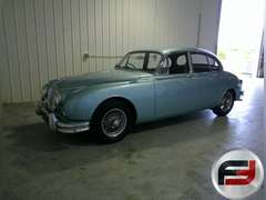 1967 JAGUAR MARK II VIN: 120735DN
