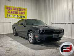 2018 DODGE CHALLENGER SXT VIN: 2C3CDZAG5JH178554 COUPE