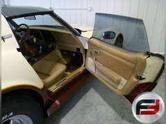 1981 CHEVROLET CORVETTE VIN: 1G1AY8766B5101368 T-TOP COUPE
