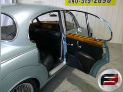 1967 JAGUAR MARK II VIN: 120735DN