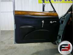 1967 JAGUAR MARK II VIN: 120735DN