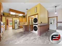 7516 SOUTH COUNTY ROAD 300 WEST CLAYTON, INDIANA 46118