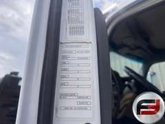 2015 PETERBILT 567 TRI-AXLE DUMP TRUCK VIN: 1NPCXPEX0FD290399