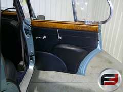 1967 JAGUAR MARK II VIN: 120735DN