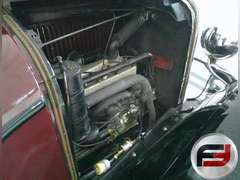 1929 PLYMOUTH MODEL U SEDAN