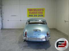 1967 JAGUAR MARK II VIN: 120735DN