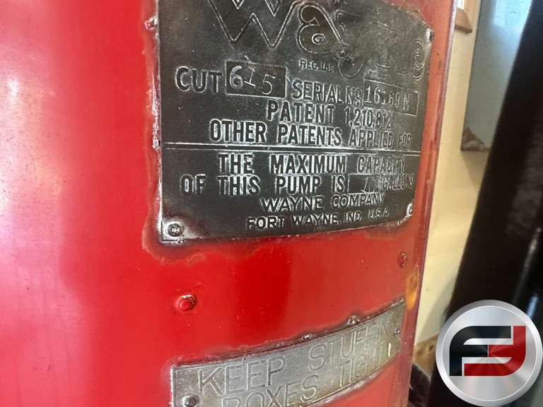 TEXACO WAYNE VISIBLE GAS PUMP