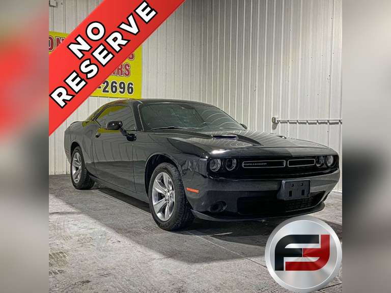 2018 DODGE CHALLENGER SXT VIN: 2C3CDZAG5JH178554 COUPE