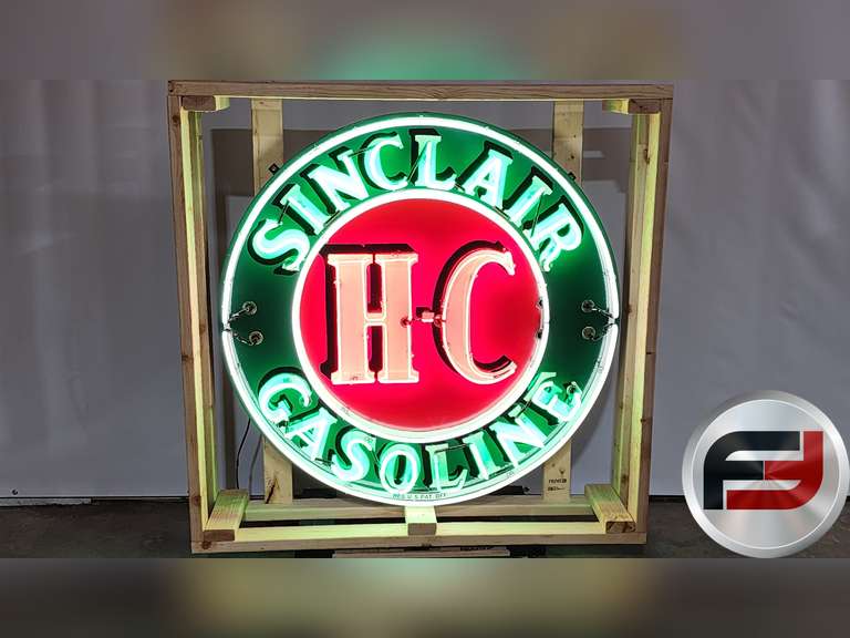 SINCLAIR PORCELAIN NEON SIGN, 48" X 48", NEW NEON GLASS,