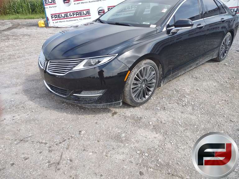 2014 LINCOLN MKZ VIN: 3LN6L2J95ER826923 AWD