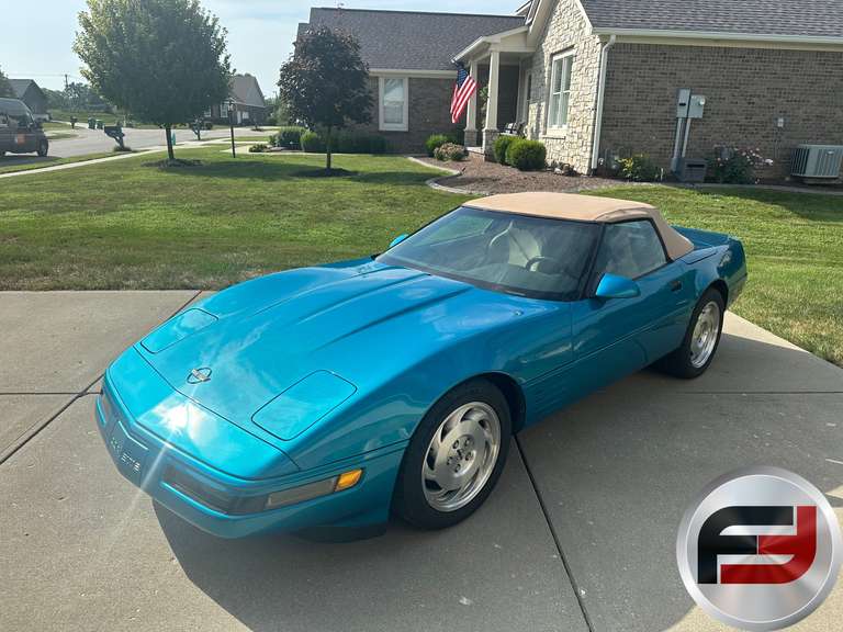 1994 CHEVROLET CORVETTE CONVERTIBLE VIN: 1G1YY32P8R5102338