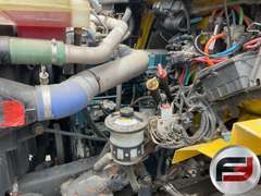 2004 INTERNATIONAL 7500 14 BOOM TRUCK VIN: 1HTWNADR84J014600