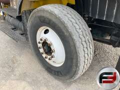 2004 INTERNATIONAL 7500 14 BOOM TRUCK VIN: 1HTWNADR84J014600