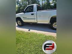 2005 GMC SIERRA 2500HD VIN: 1GTHK242X5E193871 4X4 REGULAR CAB PICKUP