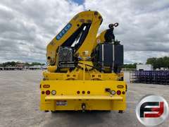 2004 INTERNATIONAL 7500 14 BOOM TRUCK VIN: 1HTWNADR84J014600