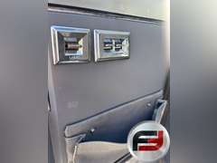 1987 CHEVROLET  SILVERADO K-5 BLAZER 4X4 SUV VIN: 1GNEV18K4HF187777