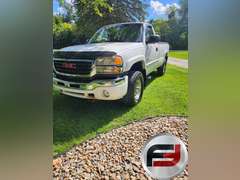 2005 GMC SIERRA 2500HD VIN: 1GTHK242X5E193871 4X4 REGULAR CAB PICKUP