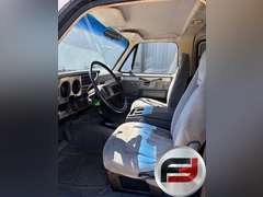 1987 CHEVROLET  SILVERADO K-5 BLAZER 4X4 SUV VIN: 1GNEV18K4HF187777