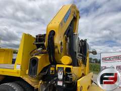 2004 INTERNATIONAL 7500 14 BOOM TRUCK VIN: 1HTWNADR84J014600