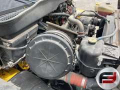 2004 INTERNATIONAL 7500 14 BOOM TRUCK VIN: 1HTWNADR84J014600